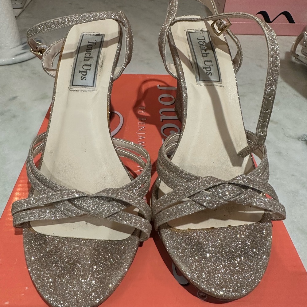 Touch Up sparkle wedge shoe size 5.5